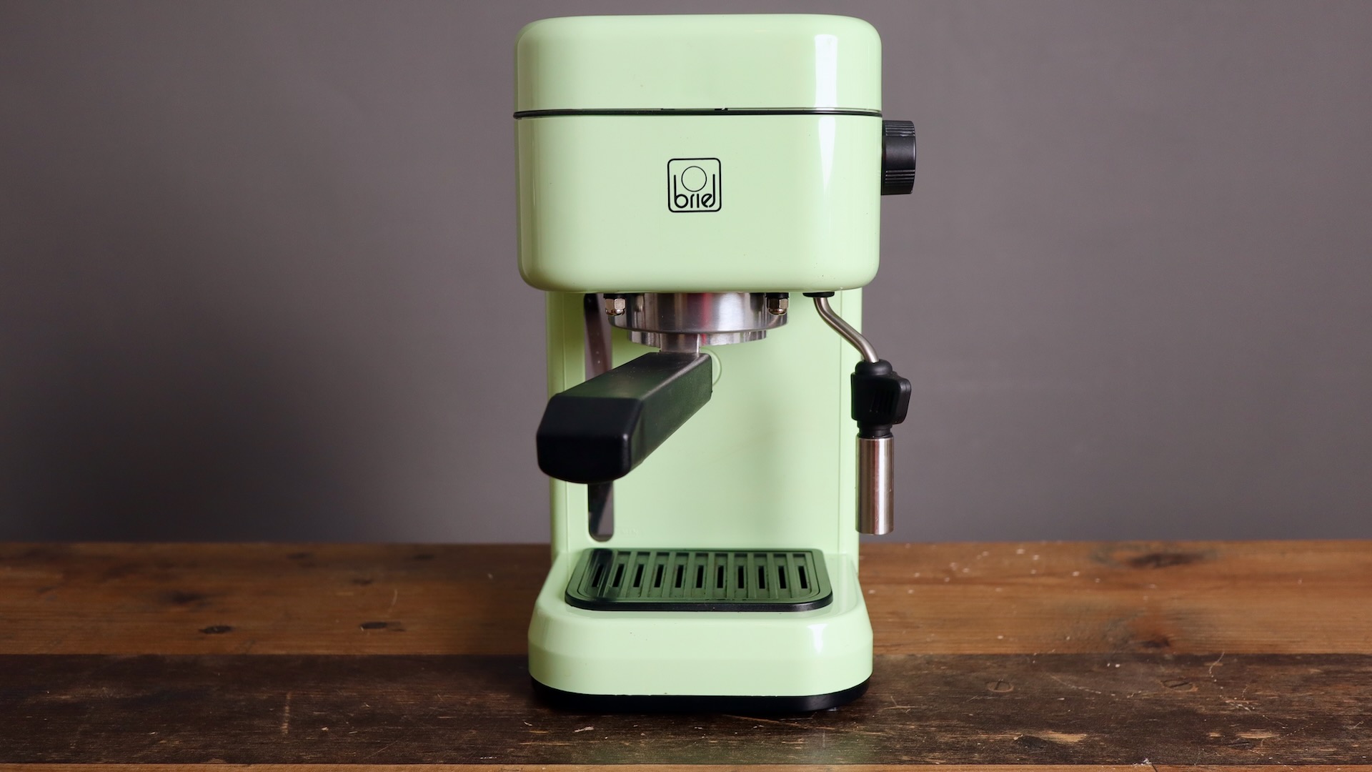 Front of the Briel B14S