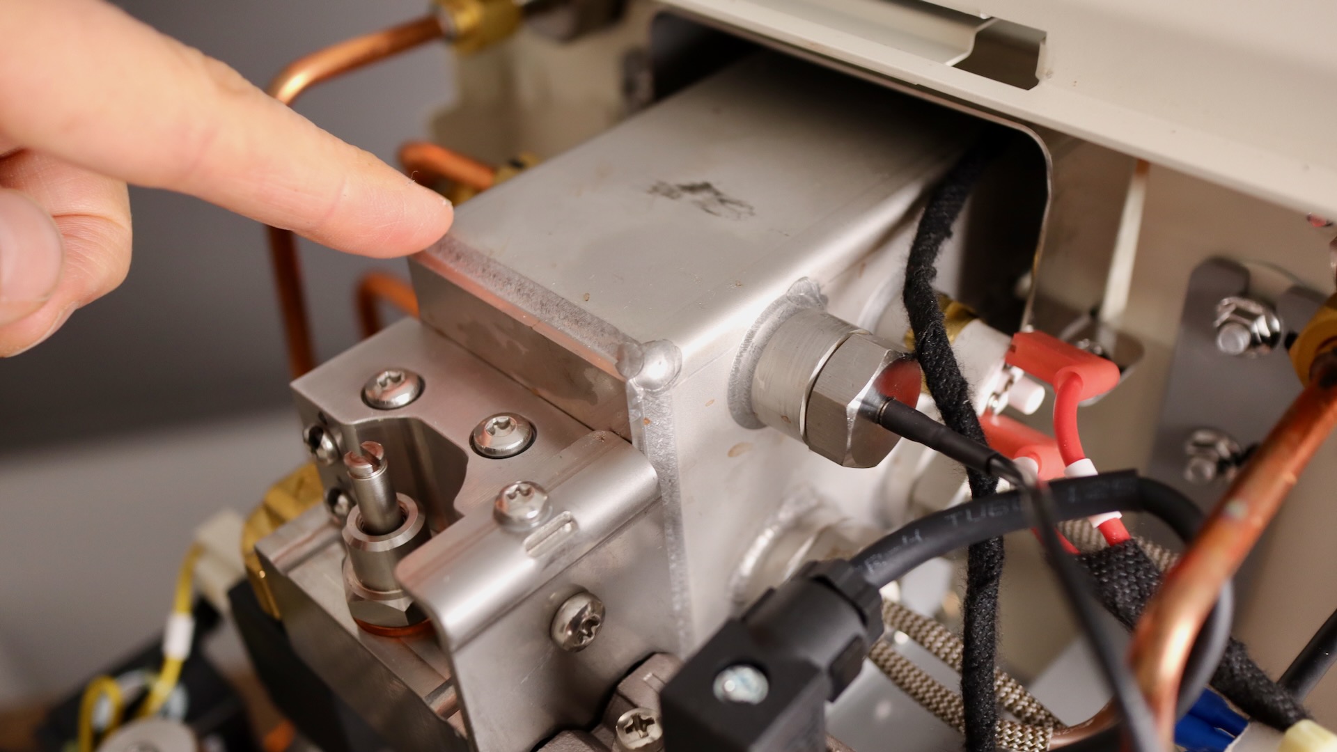 Brew boiler on the Wendougee Data S