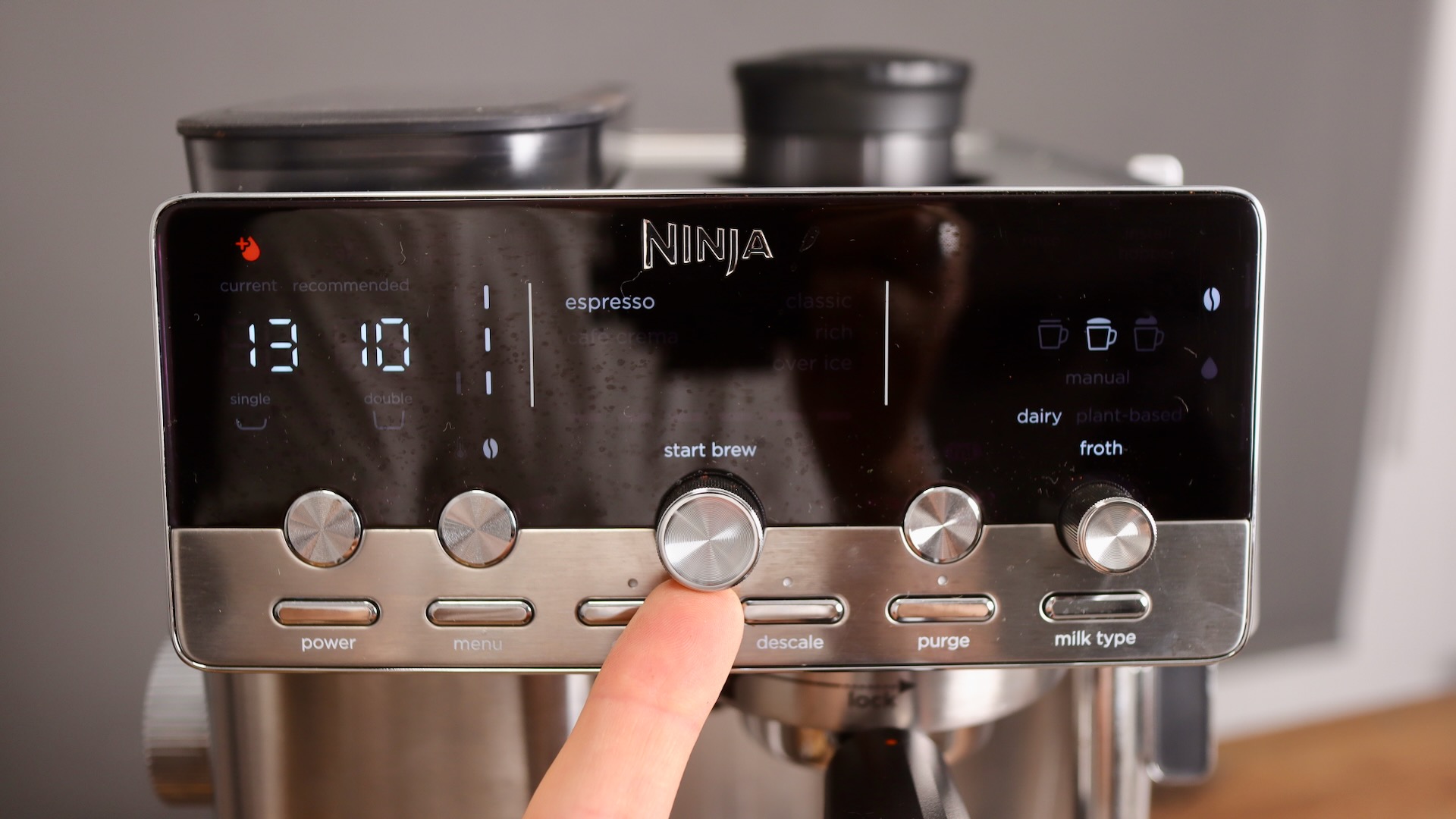 Choose your brew style on the Ninja Luxe Cafe Mini Plus